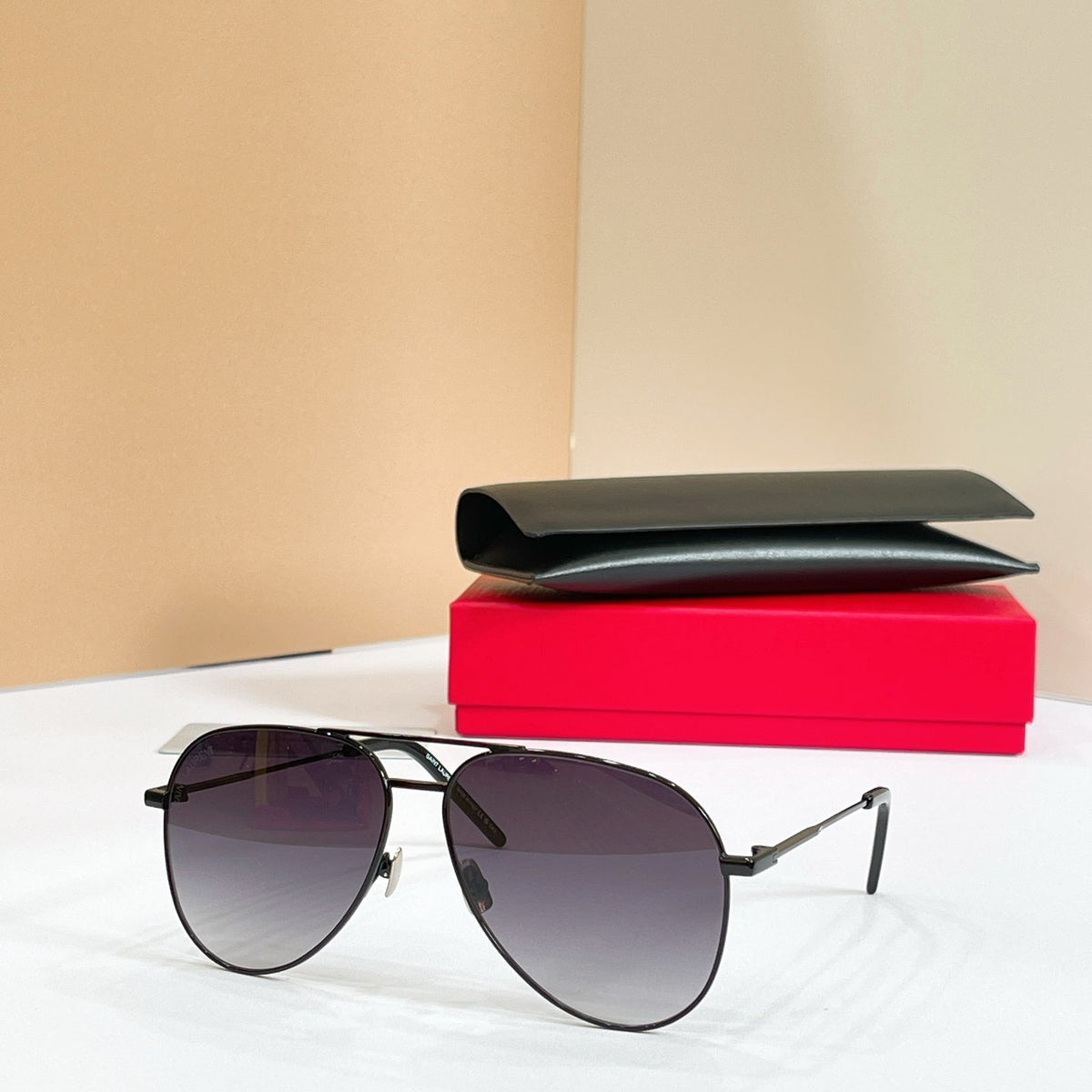 Saint Laurent Classic 11 Sunglasses