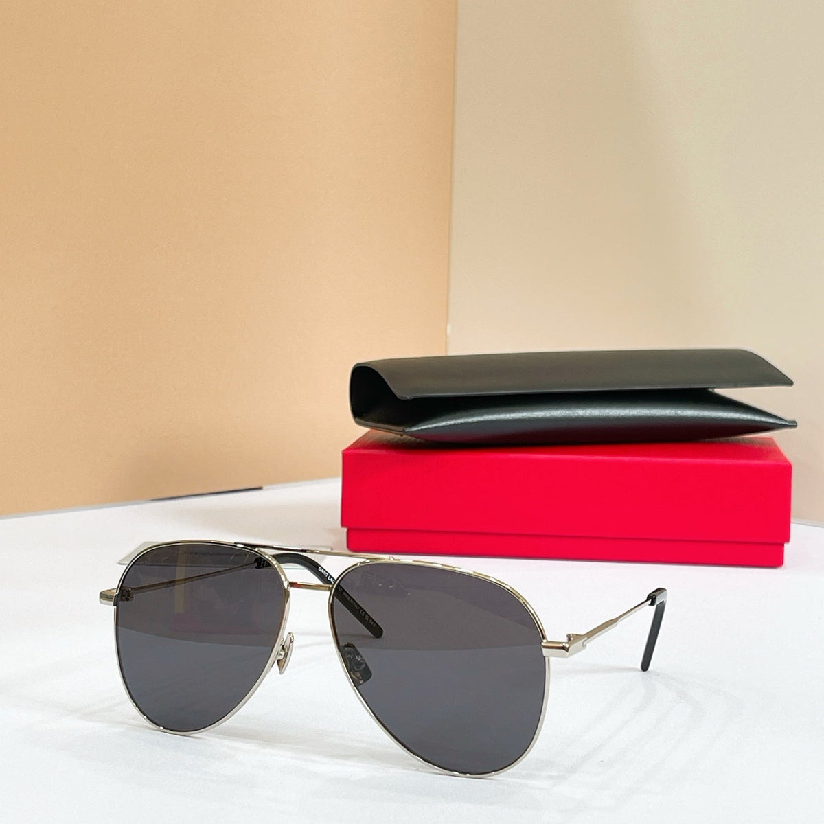 Saint Laurent Classic 11 Sunglasses