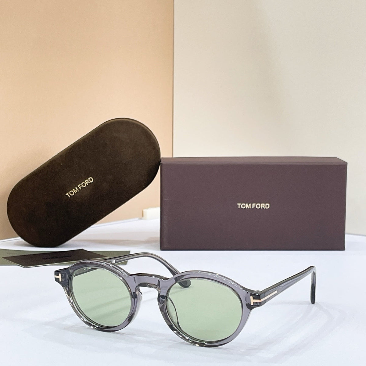 Tom Ford TF1332 Eyeglass Frames
